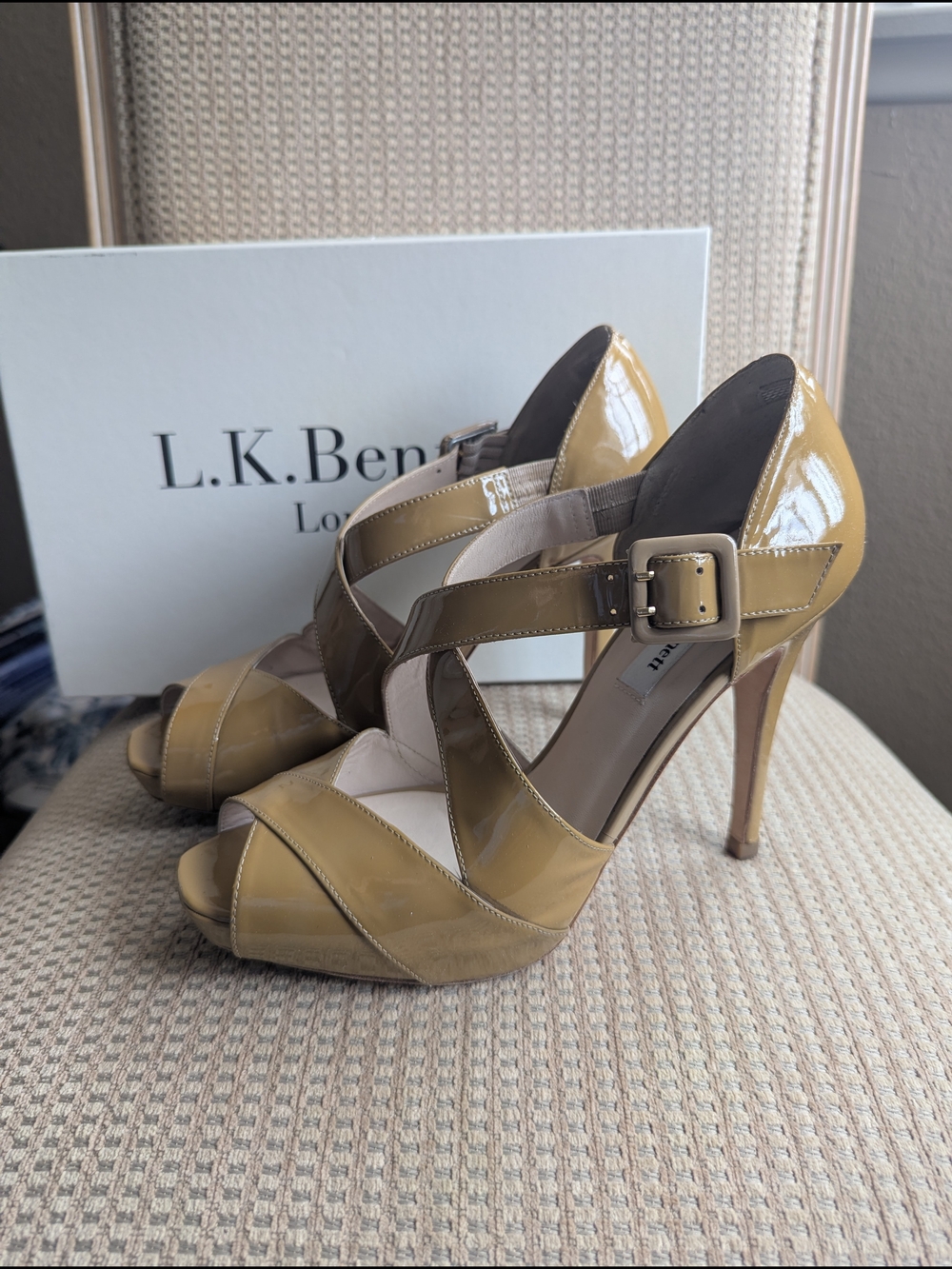 LK Bennett Olive Patent Leather Crisscross High Heels